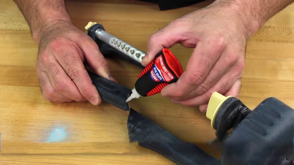 چسب قطره‌ای