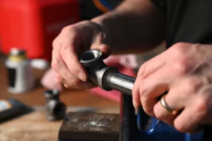 چسب آناروبیک لاکسیل