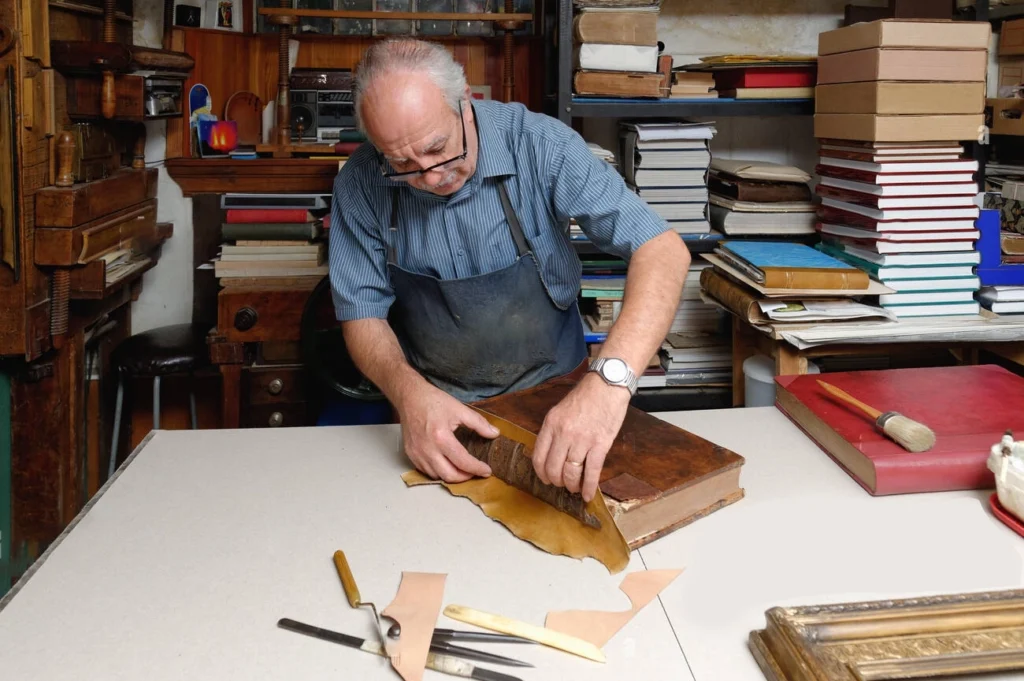 انواع صحافی و بسته بندی کتاب