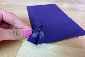 به همین دلیل خیاطان هنگام پروژه‌های ظریف، زانفیکس پودری در خیاطی را یکی از بهترین ابزارهای کمکی می‌دانند.