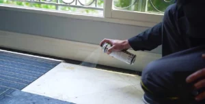 قوی‌ترین اسپری چسب برای اعلامیه